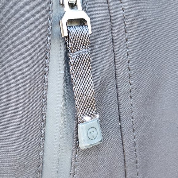 Tech Jacket by TUMI - Picture 2 of 7
